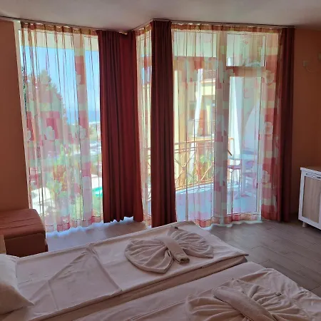 Szálloda Copacabana Ravda