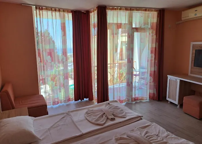 Хотел Copacabana Равда